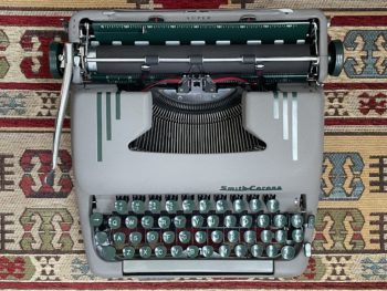 Typewriter – Still Thinking